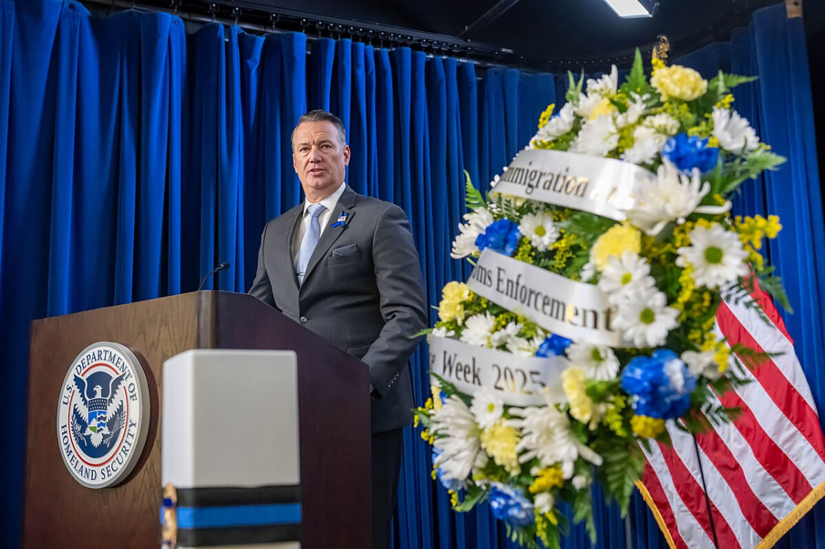 Acting ICE Director Todd Lyons Resigns Amid Enforcement Scrutiny