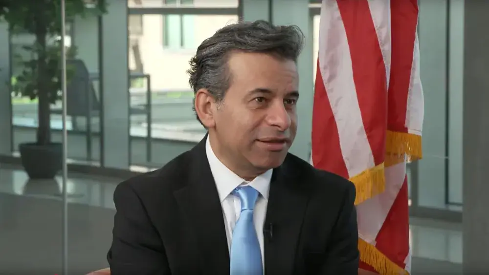 FDA Commissioner Makary Resigns Amid Policy Disputes