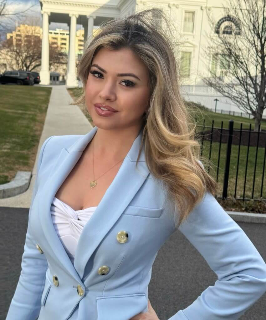 MAGA Correspondent Natalie Winters Clashes with CNN at White House